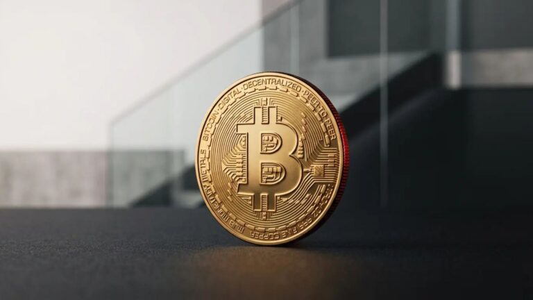Standard Chartered $500K BTC
